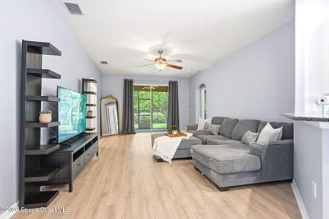 680 Remington Green Drive, Palm Bay FL - photo 6 of 44