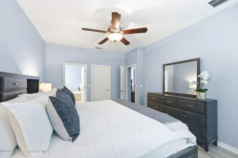 680 Remington Green Drive, Palm Bay FL - photo 16 of 44