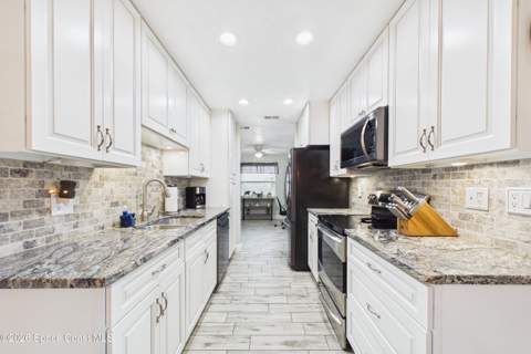 711 Tupelo Drive, Melbourne FL - photo 19 of 52