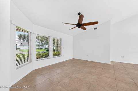 1140 Cypress Trace Drive, Melbourne FL - photo 9 of 48