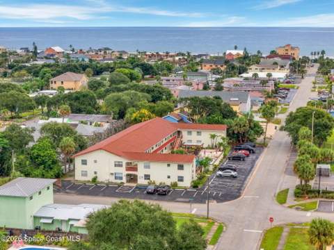 300 Monroe Avenue #1, Cape Canaveral FL - photo 24 of 34