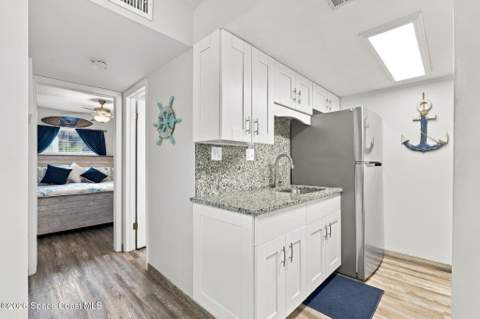 300 Monroe Avenue #1, Cape Canaveral FL - photo 13 of 34