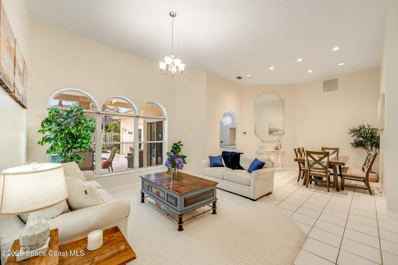 4 bedroom Single Family Residence at 370 Normandy Drive, Cloisters Phase 1 The, Indialantic — photo 2