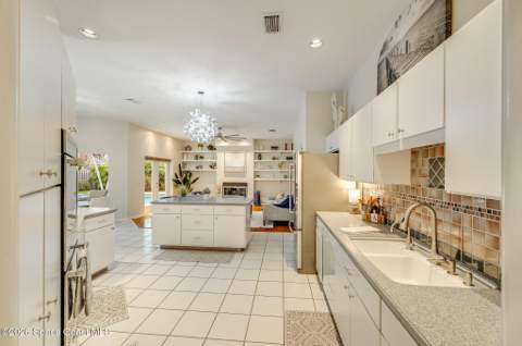 370 Normandy Drive, Indialantic FL - photo 24 of 66