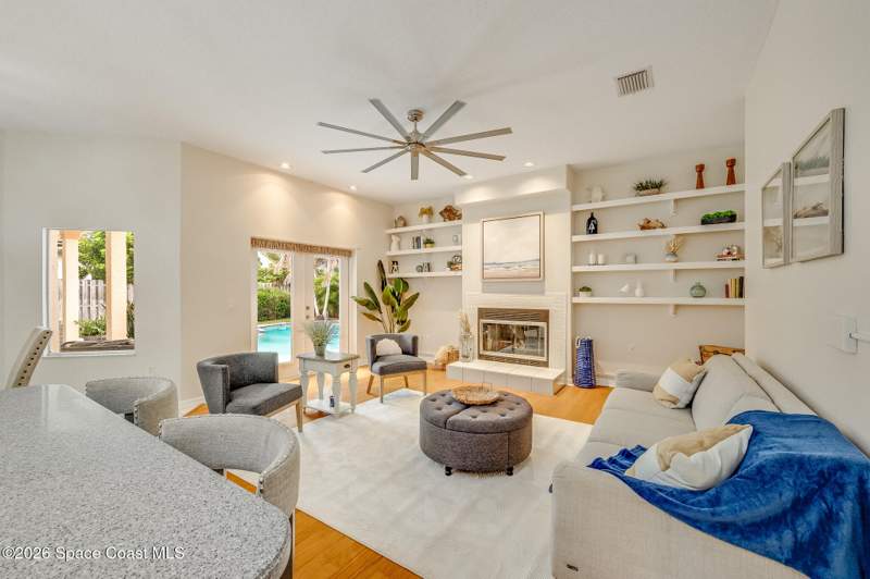 4 bedroom Single Family Residence at 370 Normandy Drive, Cloisters Phase 1 The, Indialantic — photo 4