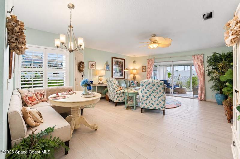 3 bedroom Townhouse at 49 Sunset Street, Satellite Beach, Satellite Beach — photo 3