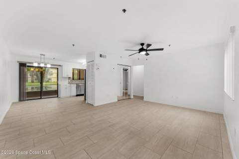 7808 Shadowood Drive #802, West Melbourne FL - photo 10 of 34