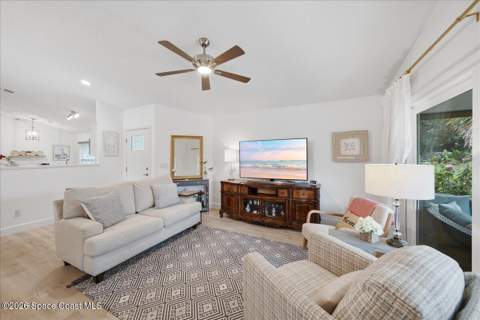 527 Oak Mont Place, Melbourne FL - photo 14 of 34