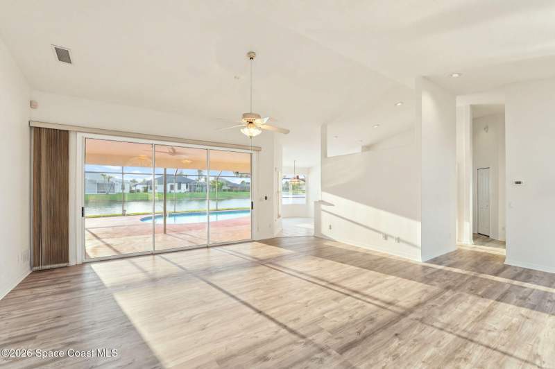 3 bedroom Single Family Residence at 995 Wildwood Drive, Summerwood, Melbourne — photo 4