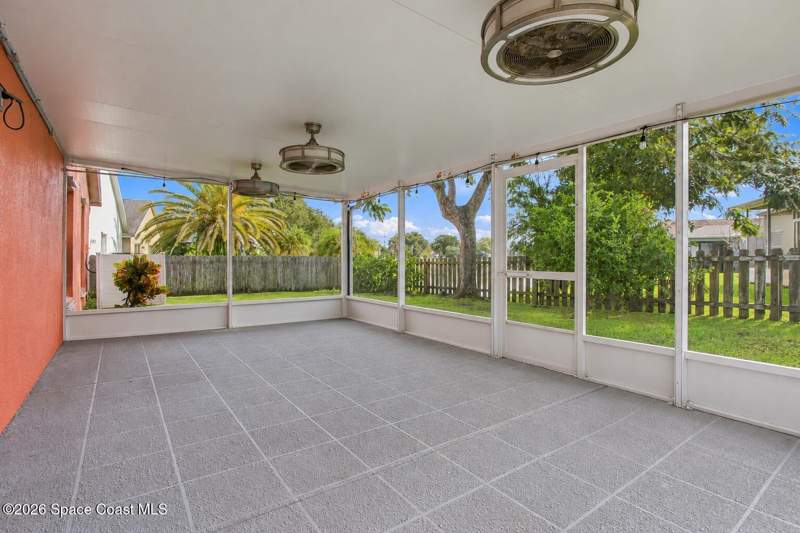 4 bedroom Single Family Residence at 4364 Grand Meadows Boulevard, Baymeadows of Melbourne Phase 2 A Replat of Tra, Melbourne — photo 3