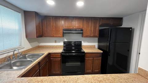 588 N Wickham Road #51, Melbourne FL - photo 18 of 38