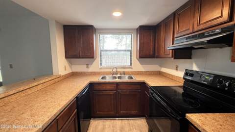 588 N Wickham Road #51, Melbourne FL - photo 22 of 38