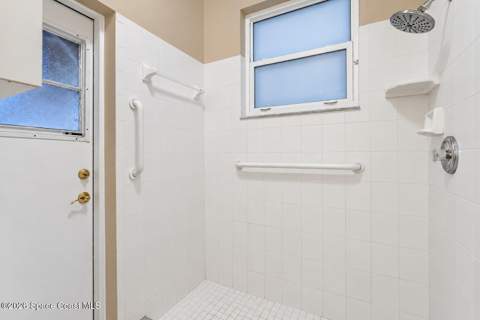 4033 Sand Ridge Drive, Merritt Island FL - photo 19 of 43