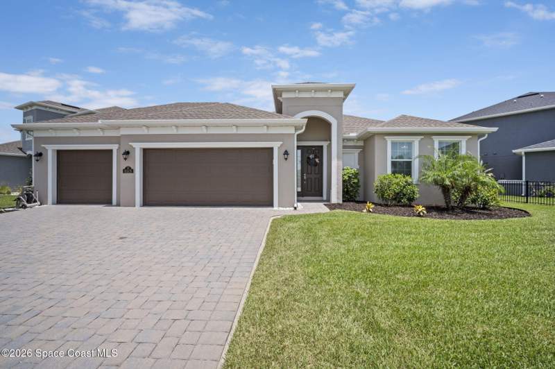 3 bedroom Single Family Residence at 8513 Catalissa Avenue, Sierra Cove, Melbourne — photo 2
