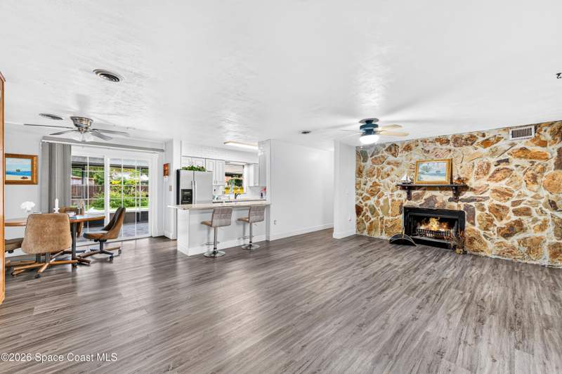 3 bedroom Single Family Residence at 1110 Overlook Terrace, Country Club Heights, Titusville — photo 4