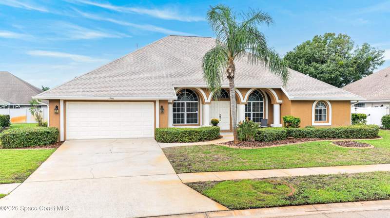 3 bedroom Single Family Residence at 1560 Banana Drive, Titusvillage Sec Xi, Titusville — photo 4