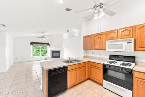 4873 Buttonwood Drive, Melbourne FL - photo 15 of 45