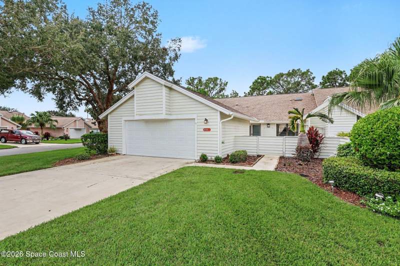 3 bedroom Townhouse at 858 Ridge Lake Drive, Quail Ridge at Suntree Suntree Pud Stage 5 Tract 4, Melbourne — photo 4