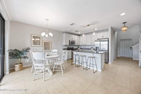 1410 Lara Circle #104, Rockledge FL - photo 8 of 46