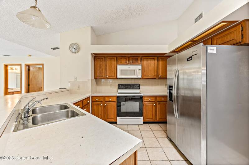 4 bedroom Single Family Residence at 1582 Starboard Street, Port Malabar Unit 42, Palm Bay — photo 4