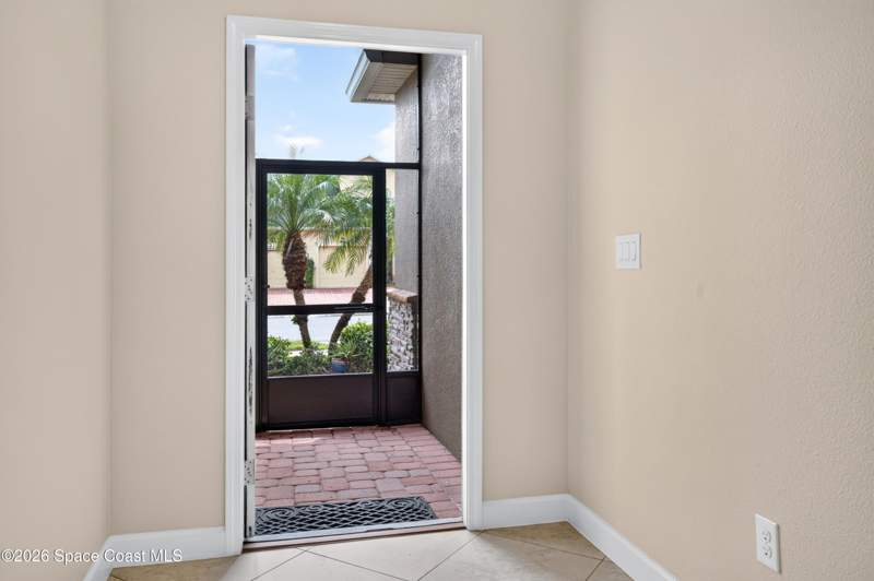 3 bedroom Single Family Residence at 6448 Van Ness Drive, Heritage Isle Pud Phase 8, Melbourne — photo 4