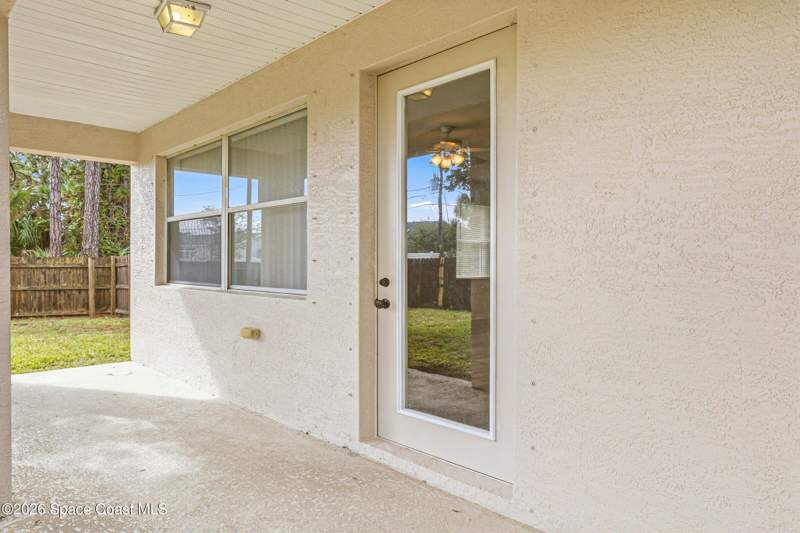 4 bedroom Single Family Residence at 811 Parsons Circle, Port Malabar Unit 50, Palm Bay — photo 3
