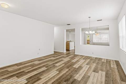 811 Parsons Circle, Palm Bay FL - photo 10 of 27