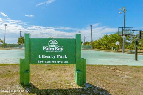 811 Parsons Circle, Palm Bay FL - photo 21 of 27
