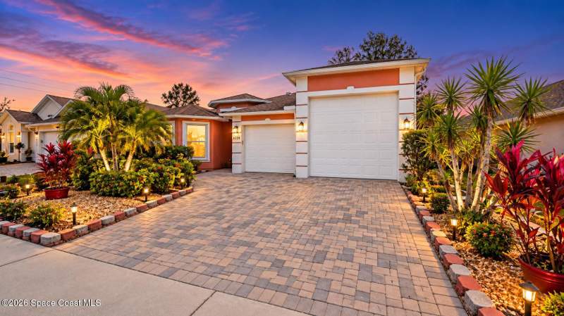 3 bedroom Single Family Residence at 4580 Sugarberry Lane, Birchwood Forest, Titusville — photo 2