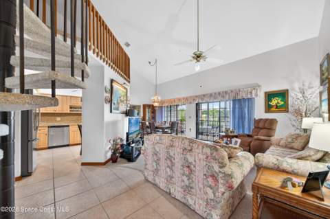 707 Greenwood Manor Circle, Melbourne FL - photo 7 of 18