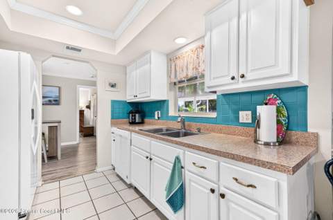 2541 Wright Avenue, Melbourne FL - photo 15 of 66
