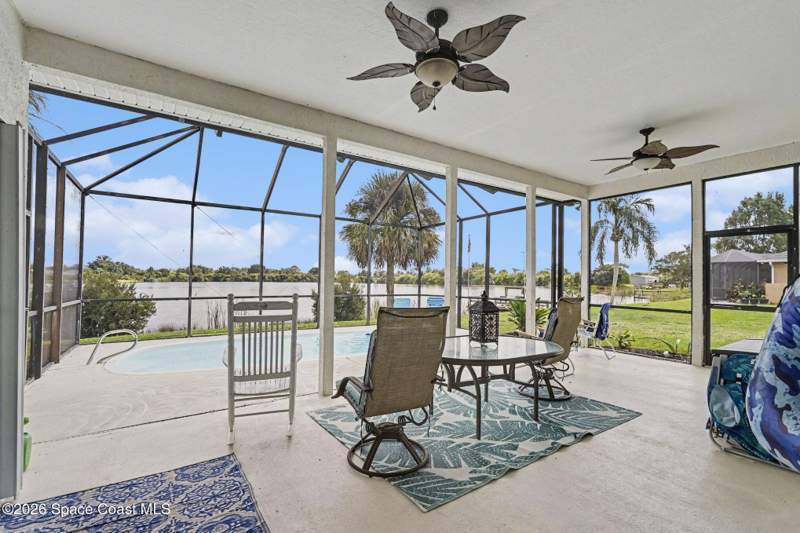 3 bedroom Single Family Residence at 345 Lake View Lane, Lake Ridge, Grant-Valkaria — photo 4