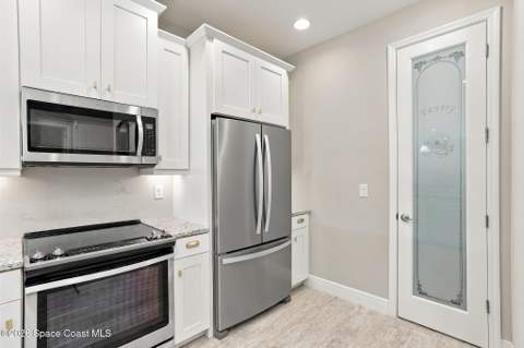 7634 Loren Cove Drive, Melbourne FL - photo 11 of 41