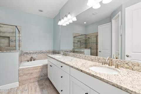 7634 Loren Cove Drive, Melbourne FL - photo 16 of 41