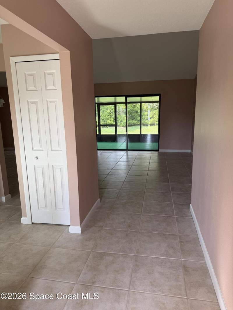 3 bedroom Single Family Residence at 1664 NW Jacinto Avenue, Port Malabar Unit 44, Palm Bay — photo 3