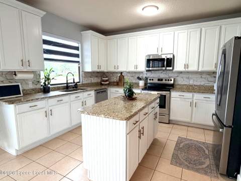 3053 Glenridge Circle, Merritt Island FL - photo 11 of 32