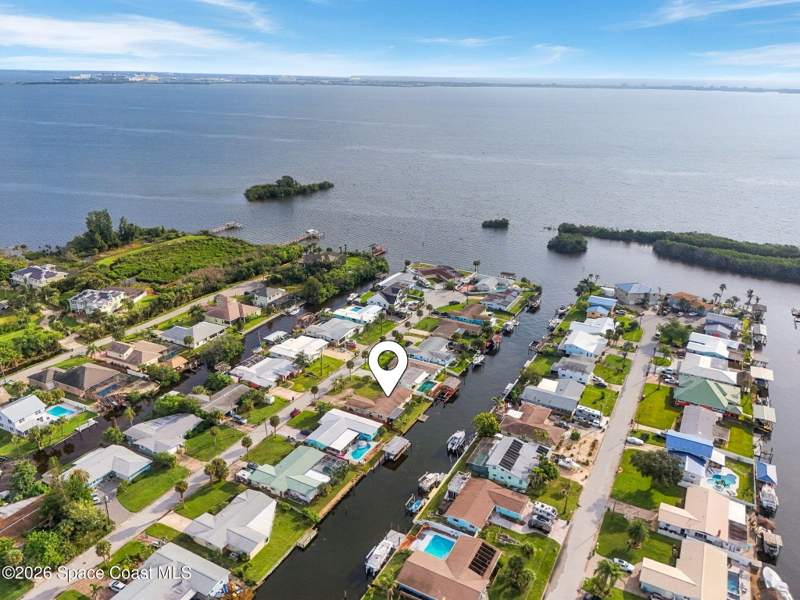 4 bedroom Single Family Residence at 1665 Richardson Road, Pelican Creek Estates Addn No 1, Merritt Island — photo 2