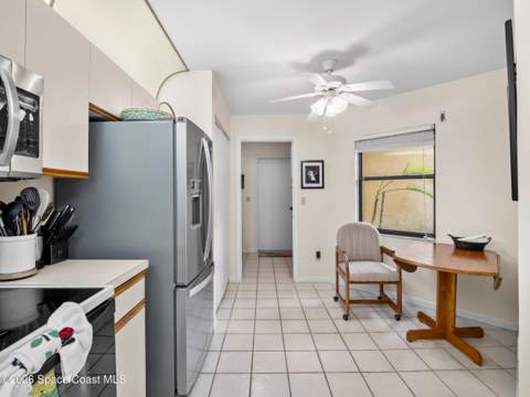 602 Manatee Drive, Satellite Beach FL - photo 11 of 39