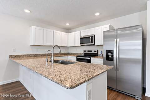 721 Daysland Avenue, Palm Bay FL - photo 6 of 31