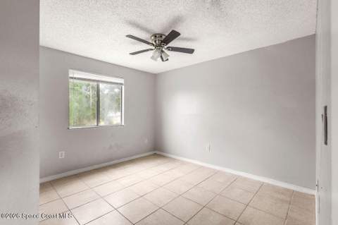 1682 Glencove Avenue, Palm Bay FL - photo 12 of 35