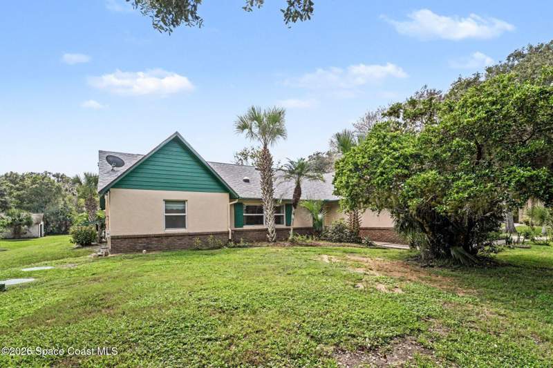 3 bedroom Single Family Residence at 5310 Lovett Drive, Oak Hammock Estates, Merritt Island — photo 4