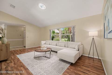 5310 Lovett Drive, Merritt Island FL - photo 8 of 43