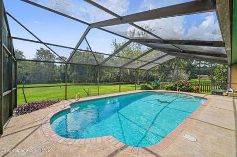 5310 Lovett Drive, Merritt Island FL - photo 6 of 43
