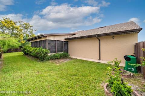 305 Bayhead Drive, Melbourne FL - photo 16 of 46