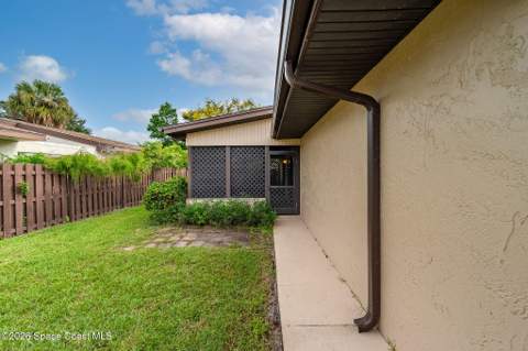 305 Bayhead Drive, Melbourne FL - photo 17 of 46