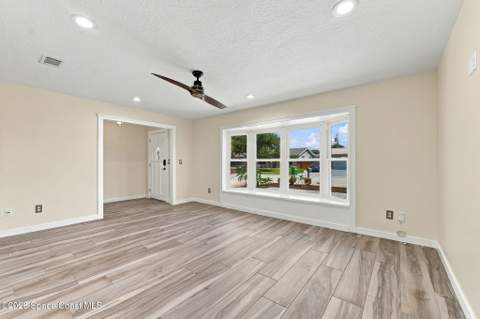 720 Hibiscus Drive, Satellite Beach FL - photo 15 of 53