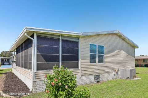 7645 Longhorn Avenue #Q9, Micco FL - photo 21 of 32