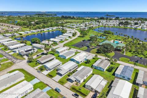 7645 Longhorn Avenue #Q9, Micco FL - photo 24 of 32