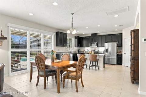 8248 Paragrass Avenue, Melbourne FL - photo 18 of 73