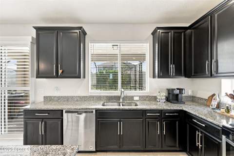 8248 Paragrass Avenue, Melbourne FL - photo 20 of 73